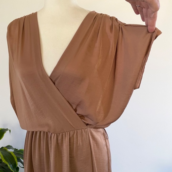 **SOLD**BCBG bronze Grecian style faux wrap mini dress - Sz L - Picture 7 of 10